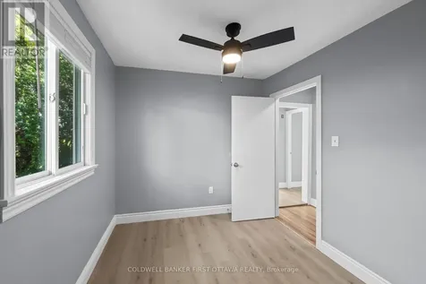 1246 Kitchener Avenue Ottawa ON K1V 6W5
