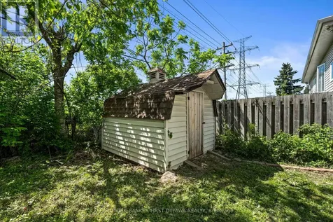 1246 Kitchener Avenue Ottawa ON K1V 6W5