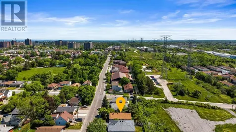 1246 Kitchener Avenue Ottawa ON K1V 6W5