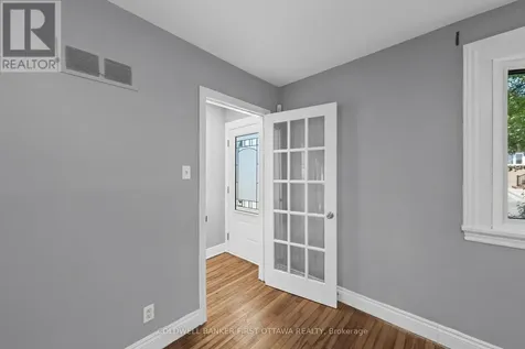 1246 Kitchener Avenue Ottawa ON K1V 6W5