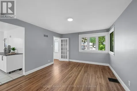 1246 Kitchener Avenue Ottawa ON K1V 6W5