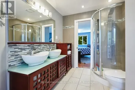 22 Terrace Drive Ottawa ON K2H 9N2