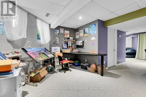 22 Terrace Drive Ottawa ON K2H 9N2