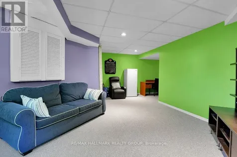 22 Terrace Drive Ottawa ON K2H 9N2