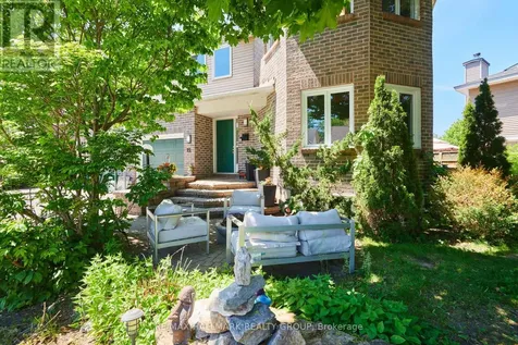 22 Terrace Drive Ottawa ON K2H 9N2