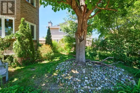 22 Terrace Drive Ottawa ON K2H 9N2