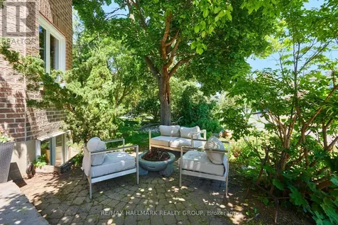22 Terrace Drive Ottawa ON K2H 9N2