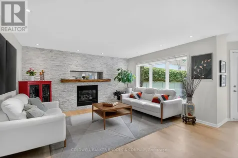 3757 Mountain Meadows Crescent Ottawa ON K1V 1V7