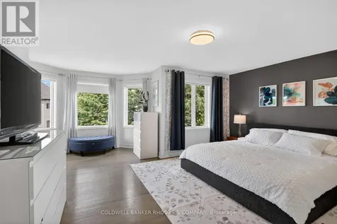 3757 Mountain Meadows Crescent Ottawa ON K1V 1V7