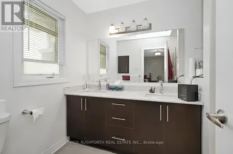 125 Overberg Way Ottawa ON K2S 0V9