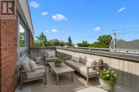 939 North River Road Ottawa ON K1K 3V2