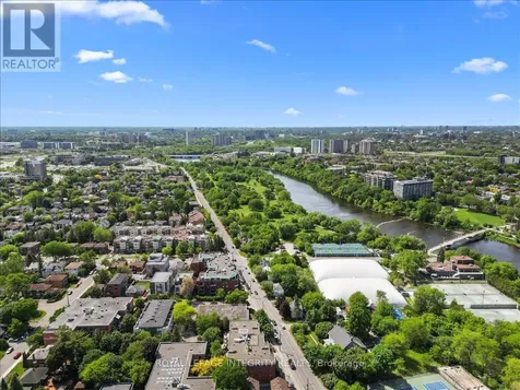 939 North River Road Ottawa ON K1K 3V2