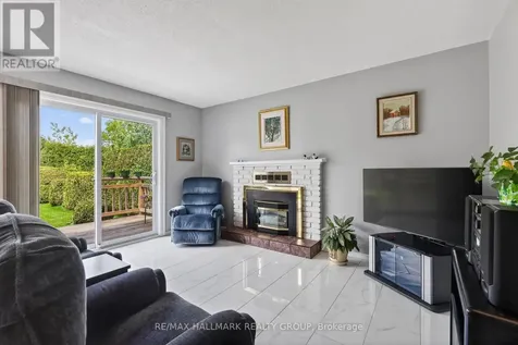 1463 Kamouraska Circle Ottawa ON K1C 3J1
