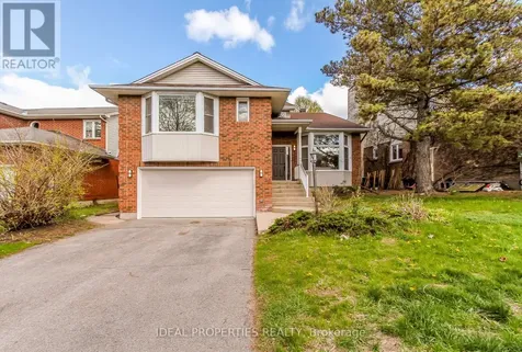 39 Huntings End Avenue Ottawa ON K2M 1R2