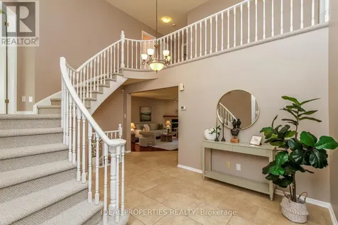 39 Huntings End Avenue Ottawa ON K2M 1R2