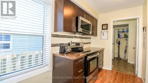 67 Donald Crescent Wasaga Beach ON L9Z 1E3