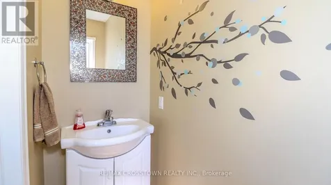 67 Donald Crescent Wasaga Beach ON L9Z 1E3
