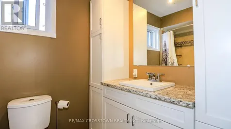 67 Donald Crescent Wasaga Beach ON L9Z 1E3