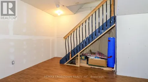 67 Donald Crescent Wasaga Beach ON L9Z 1E3