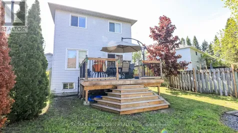 67 Donald Crescent Wasaga Beach ON L9Z 1E3