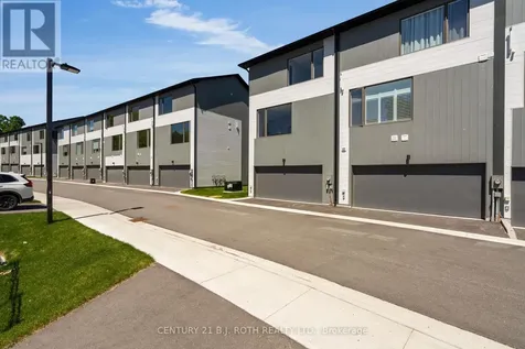 89 Lightfoot Drive Orillia ON L3V 7L8