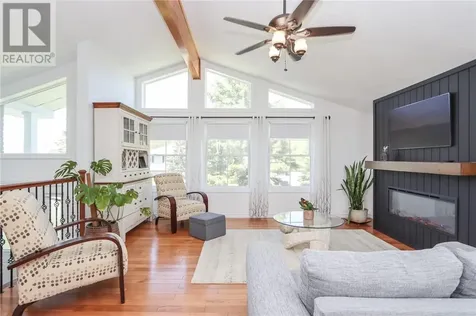 142 Gordon Street Garson ON P3L 1M9
