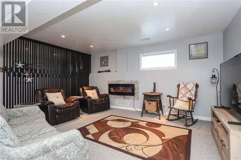 142 Gordon Street Garson ON P3L 1M9