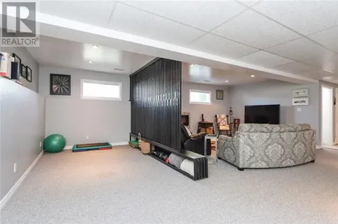 142 Gordon Street Garson ON P3L 1M9