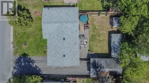 142 Gordon Street Garson ON P3L 1M9