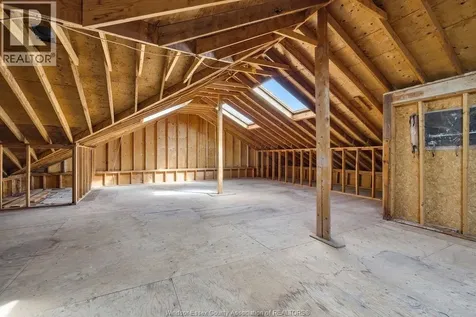 4330 Casgrain Drive Windsor ON N9G 2B1