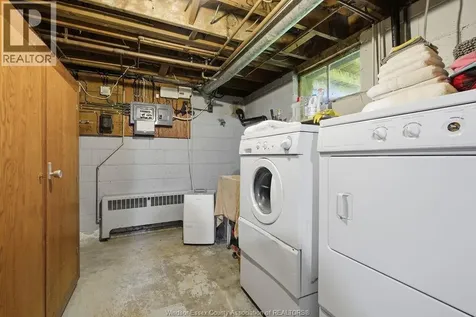 4330 Casgrain Drive Windsor ON N9G 2B1