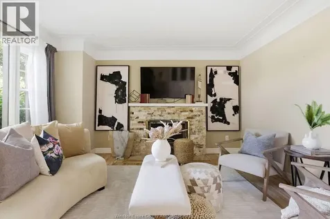 4330 Casgrain Drive Windsor ON N9G 2B1