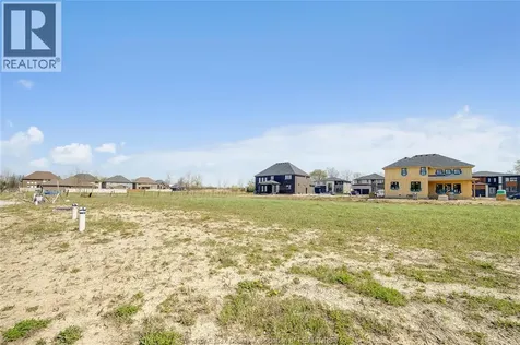 3673 Farrow Avenue Windsor ON N9H 0B3