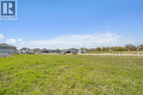 3679 Farrow Avenue Windsor ON N9H 0B3