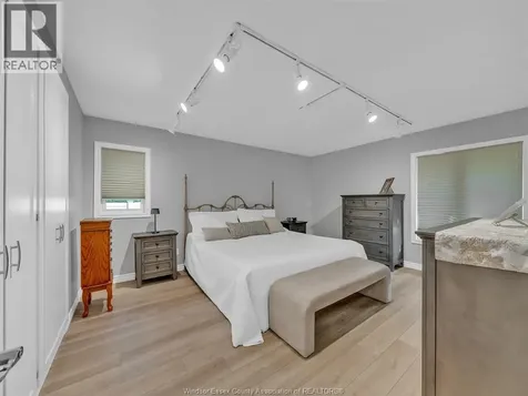 7 Longbeach Drive Leamington ON N8H 4H9