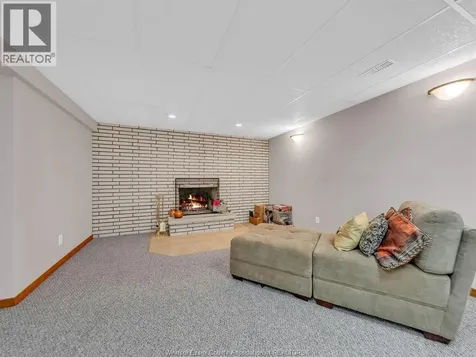 7 Longbeach Drive Leamington ON N8H 4H9