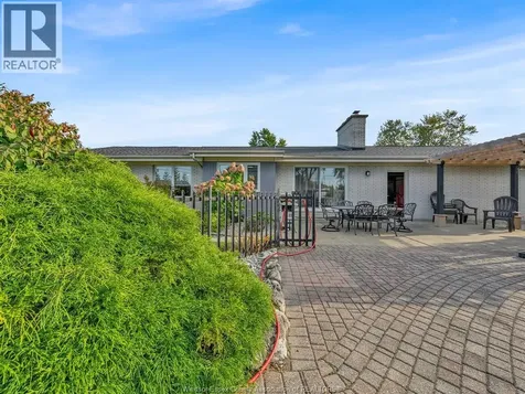 7 Longbeach Drive Leamington ON N8H 4H9