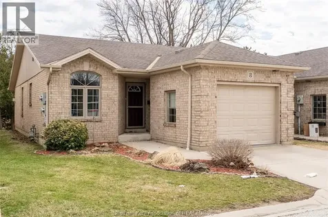 8 Mcintosh Avenue Chatham ON N7M 6M1
