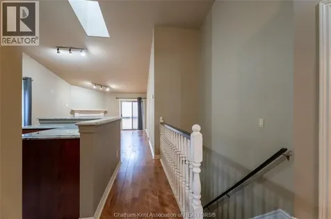 8 Mcintosh Avenue Chatham ON N7M 6M1