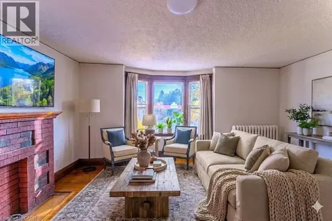 1369 Main Street East Hamilton ON L8K 1B8