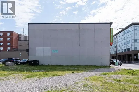 40 Dalhousie Street Brantford ON N3T 2H8