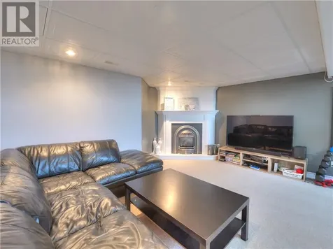4343 Chateau Crescent Hanmer ON P3P 1Y6