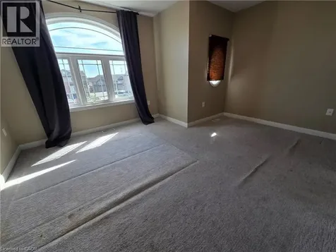 100 Laguna Village Crescent Hamilton ON L0R 1P0