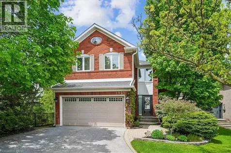 1053 Old Oak Drive Oakville ON L6M 3K5