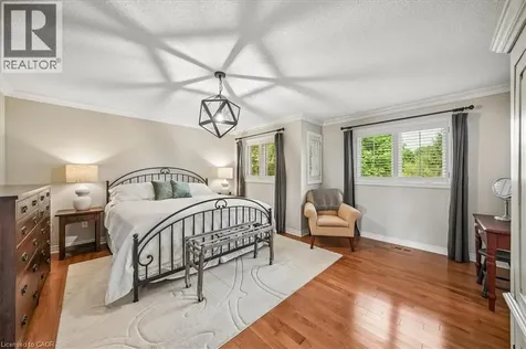 1053 Old Oak Drive Oakville ON L6M 3K5