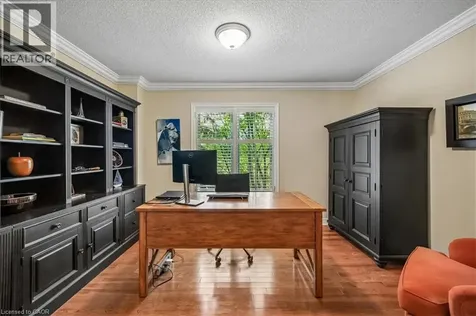 1053 Old Oak Drive Oakville ON L6M 3K5