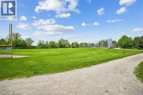 1053 Old Oak Drive Oakville ON L6M 3K5