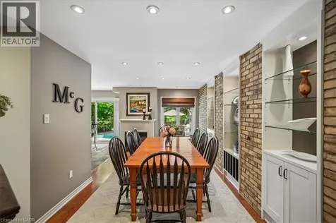 1053 Old Oak Drive Oakville ON L6M 3K5