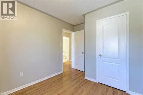 5548 Linwell Place Mississauga ON L5M 6L7
