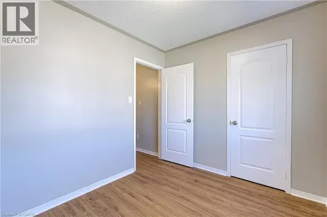 5548 Linwell Place Mississauga ON L5M 6L7